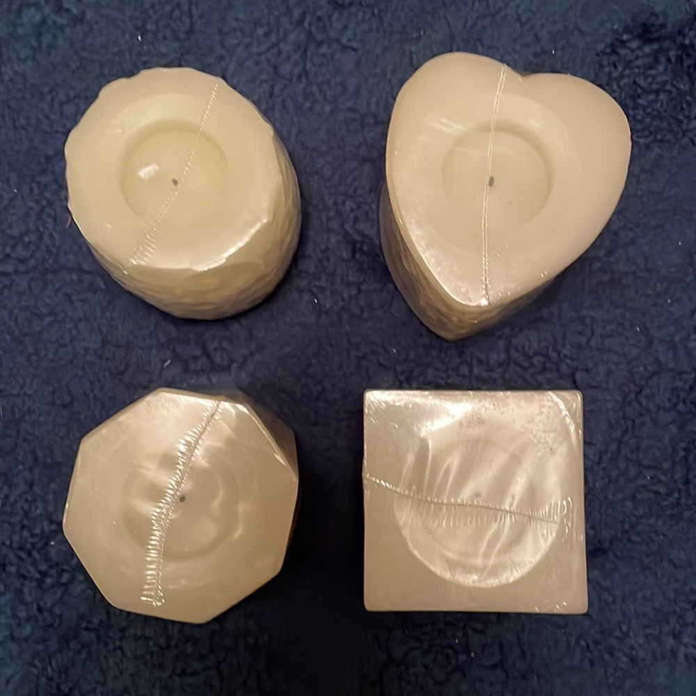 Flameless scented candles with gift bags